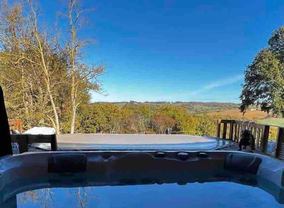 Gite A La Ferme Avec Jacuzzi Et Piscine Chauffee Saint-Felix-de-Tournegat Esterno foto