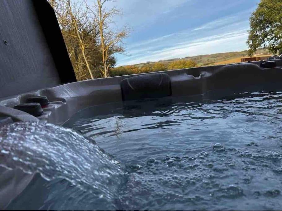Gite A La Ferme Avec Jacuzzi Et Piscine Chauffee Saint-Felix-de-Tournegat Esterno foto
